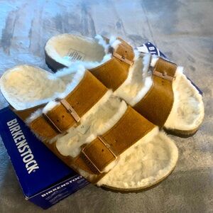 Birkenstock Arizona women's Shearling Sandals size 41 (10)